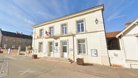 La mairie de Lusigny-sur-Barse.