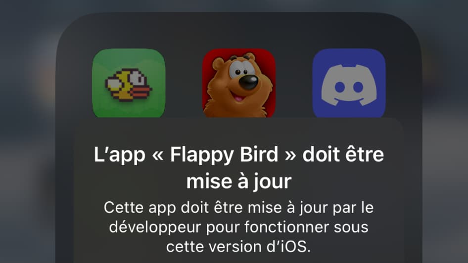 Disparue de l'App Store, l'application Flappy Bird a été conservée par certains utilisateurs bien qu'elle soit devenue inutilisable.