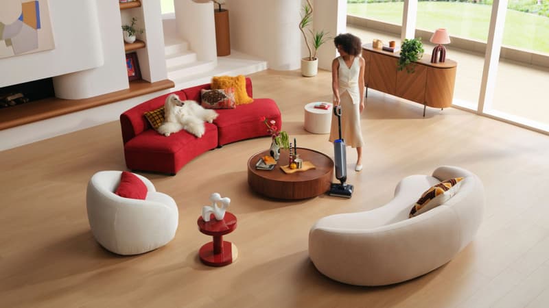 Cet aspirateur balai Tineco mêle performance et design pour nettoyer vos sols efficacement