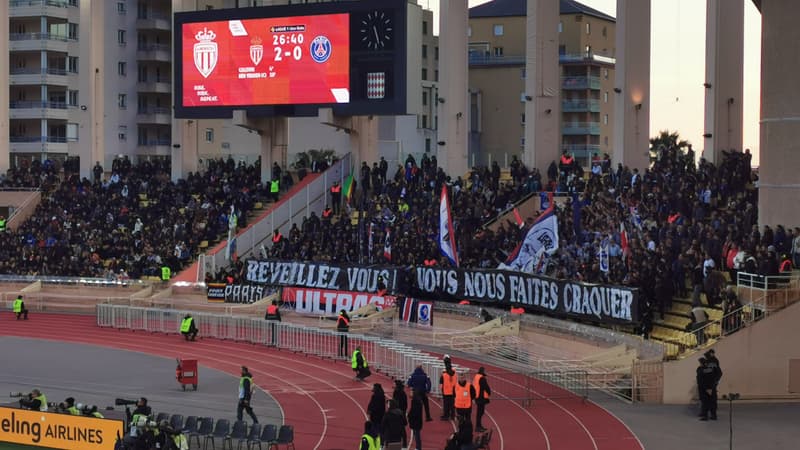 Monaco-PSG: "Mouillez le maillot", banderole, grève d'encouragement... la colère des ultras parisiens