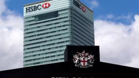 HSBC, JPMorgan et les 4 plus grandes enseignes françaises font partie des 30 banques mondiales qui vont être contraintes par les régulateurs de consolider leurs fonds propres d'ici 2022. Une fois de plus.