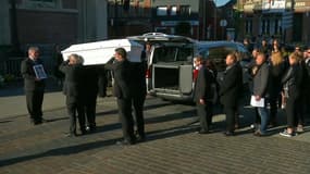 Le cercueil d'Angélique a quitté l'église de Wambrechies vers 11 heures.