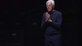 Giorgio Armani à l'issue de son défilé automne-hiver 2020/21 