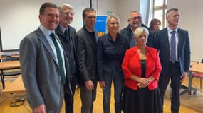Jean-Pierre Farandou, PDG de la SNCF (à gauche), est venu ce jeudi 17 avril dans le Briançonnais
