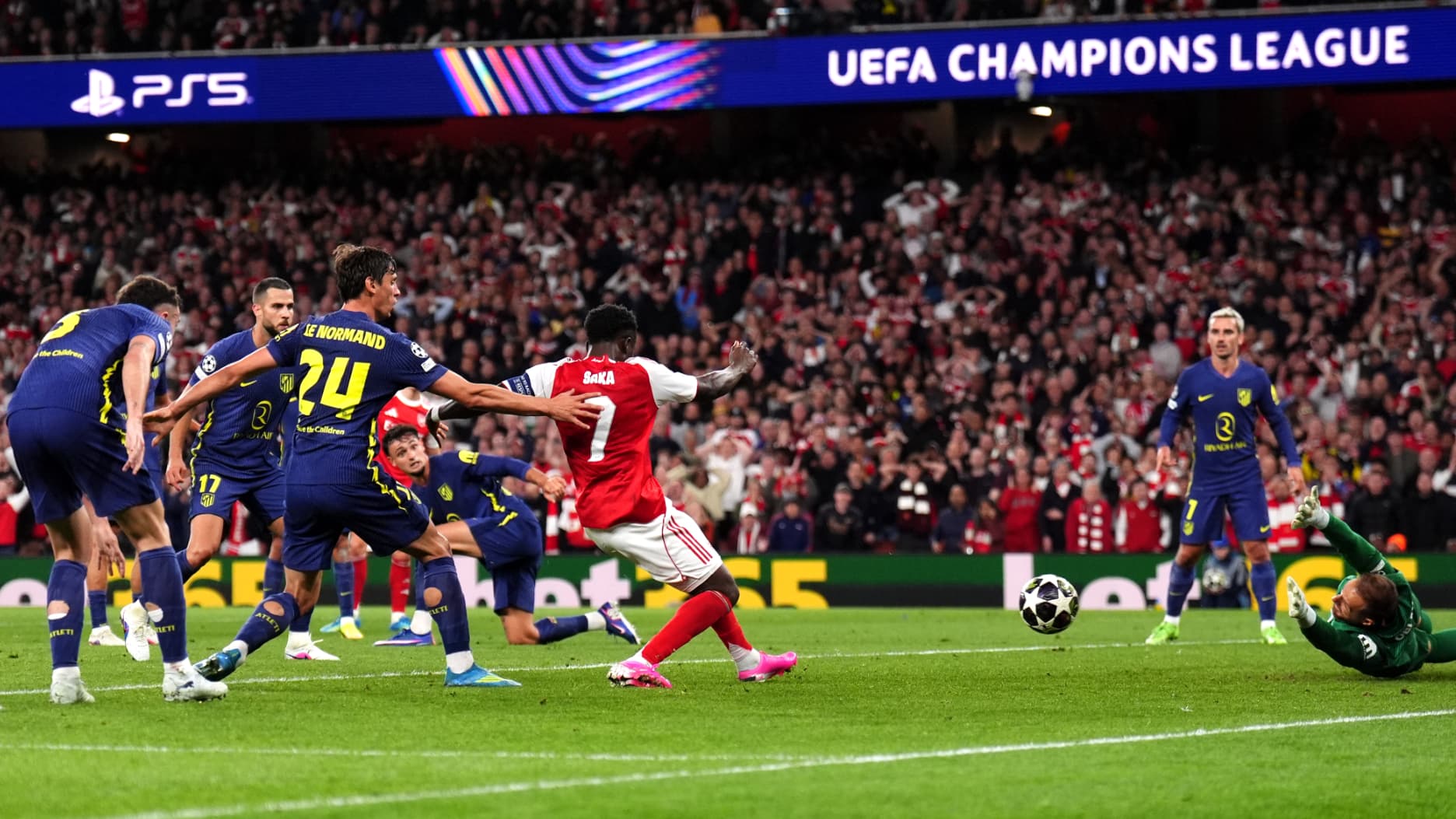 Arsenal dompte l'Atlético et rejoint la finale de la Ligue des champions 20 ans après