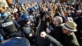 Manifestation des gilets jaunes à Nice.