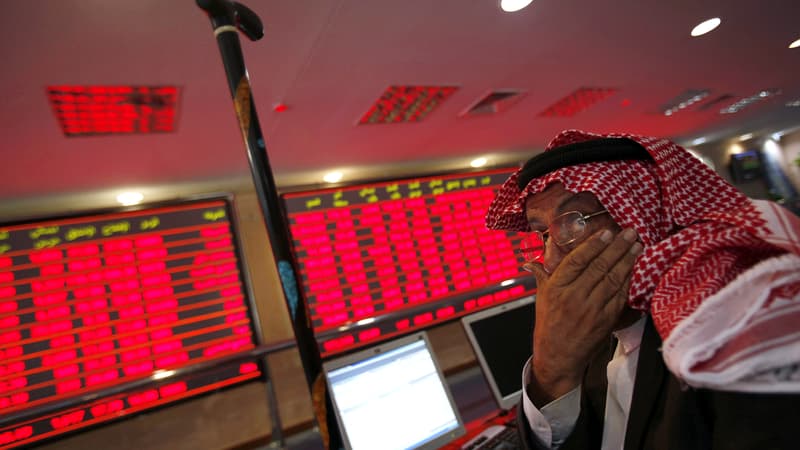 Forte volatilité et inquiétudes pour les secteurs du BTP et des infrastructures, l'impact éventuel d'une annulation de la Coupe du Monde 2022 au Qatar pèse sur la Bourse de Doha