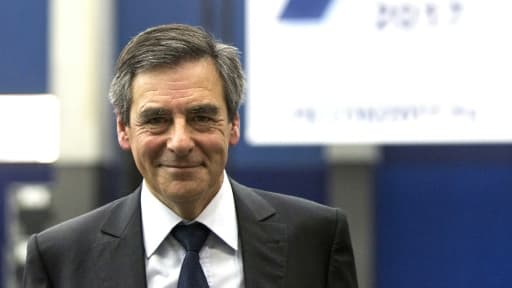 Francois Fillon, candidat à la primaire de droite, espère que "le bon sens l'emportera" et que les pilotes d'Air France ne mettront pas leur menace de grève à exécution