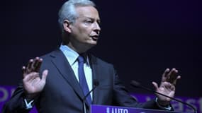 Bruno Le Maire lors du sommet Paris Automotive au Mondial de l'Auto de la Porte de Versailles, à Paris le 18 octobre 2022