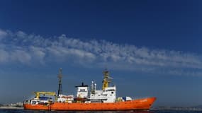 L'Aquarius est menacé de rester à quai faute de pavillon.