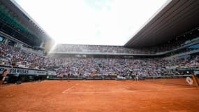 Le court central de Roland-Garros le 11 juin 2023