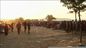 Submergée par les migrants, la Macédoine envoie l'armée