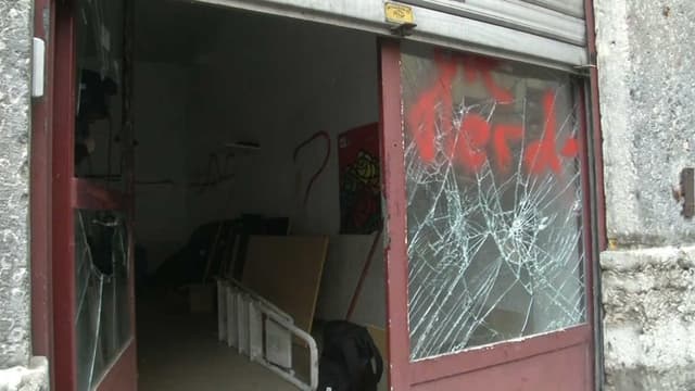 Le local PS de la Croix-Rousse, à Lyon, a été saccagé lors d'une manifestation contre la loi Travail.
