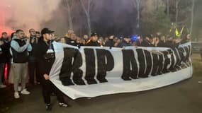 La banderole brandie lors de l'hommage à Aurélien C. le 16 décembre à Dunkerque, après le meurtre de cet agent de sécurité dans le cadre d'un quintuple meurtre aux motifs encore flous.