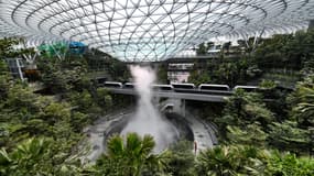 Nouveau complexe dans l''aéroport de Singapour