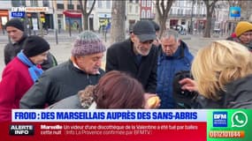 Vague de froid à Marseille: des bénévoles auprès des sans-abris