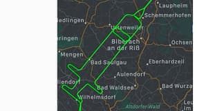 Une capture d'écran d'Instagram réalisée le 27 décembre 2020 montre l'itinéraire de vol de près de 300 kilomètres sous la forme d'une seringue géante dans le ciel dans le sud de l'Allemagne.