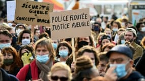 Manifestation contre la loi de sécurité globale, à Marseille, le 21 novembre 2020