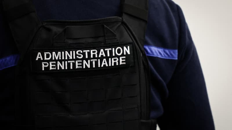 "Une fois les transgressions commencées, l'agent est pris au piège": l'engrenage de la corruption dans les prisons