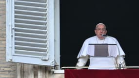 Le pape François durant la prière de l'Angelus au Vatican, ce dimanche 26 janvier. 