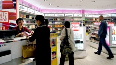 Le tertiaire, principale source d’emploi. En 2011, 75,8% des personnes en activité travaillent dans le secteur tertiaire. Le secteur social est le plus représenté, suivi par le commerce et les services administratifs.