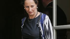 Alors que Ségolène Royal aurait dû tirer le crédit du vote de son projet de loi sur la Transition énergétique elle s’est vue à deux reprises contredite.