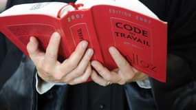 François Hollande a demandé de rendre le code du travail "plus lisible".
