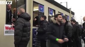 Man. City - PSG : l'ambiance monte aux abords de l'Etihad Stadium