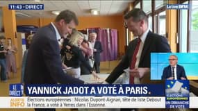 Européennes: Yannick Jadot a voté dans le 11e arrondissement de Paris