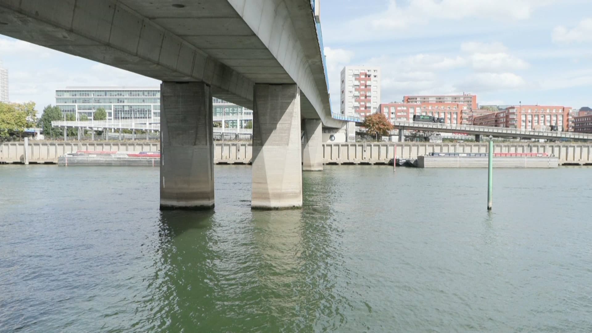 CORPS REPÊCHÉ DANS LA SEINE À CHARENTON-LE-PONT: AUCUN LIEN ÉTABLI AVEC LES QUATRE AUTRES CADAVRES DÉCOUVERTS À CHOISY