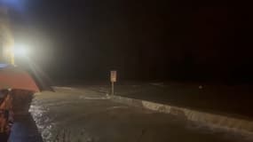 L'Hérault déborde à Laroque.