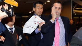 L'ambassadeur sud-coréen Mark Lippert blessé par arme blanche, jeudi à Séoul, par un militant nationaliste.