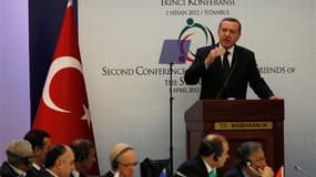 Le Premier ministre turc Tayyip Erdogan à l'ouverture de la conférence des "Amis de la Syrie", à Istanbul. Les délégués des 70 Etats représentés ne croient pas à l'engagement de Damas en faveur du plan de sortie de crise élaboré par Kofi Annan, émissaire