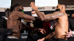 Joel Tambwe Djeko et Tony Yoka lors de la pesée