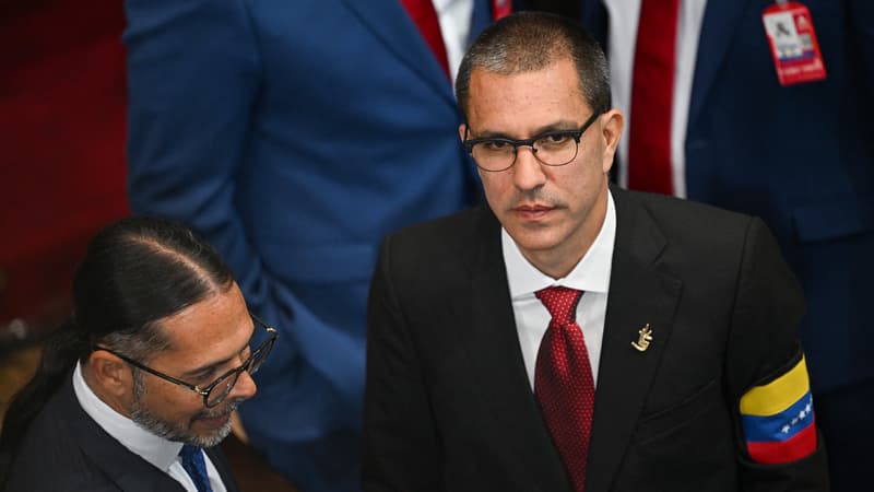 La justice vénézuélienne libère 379 prisonniers politiques après l’adoption d’une loi d’amnistie