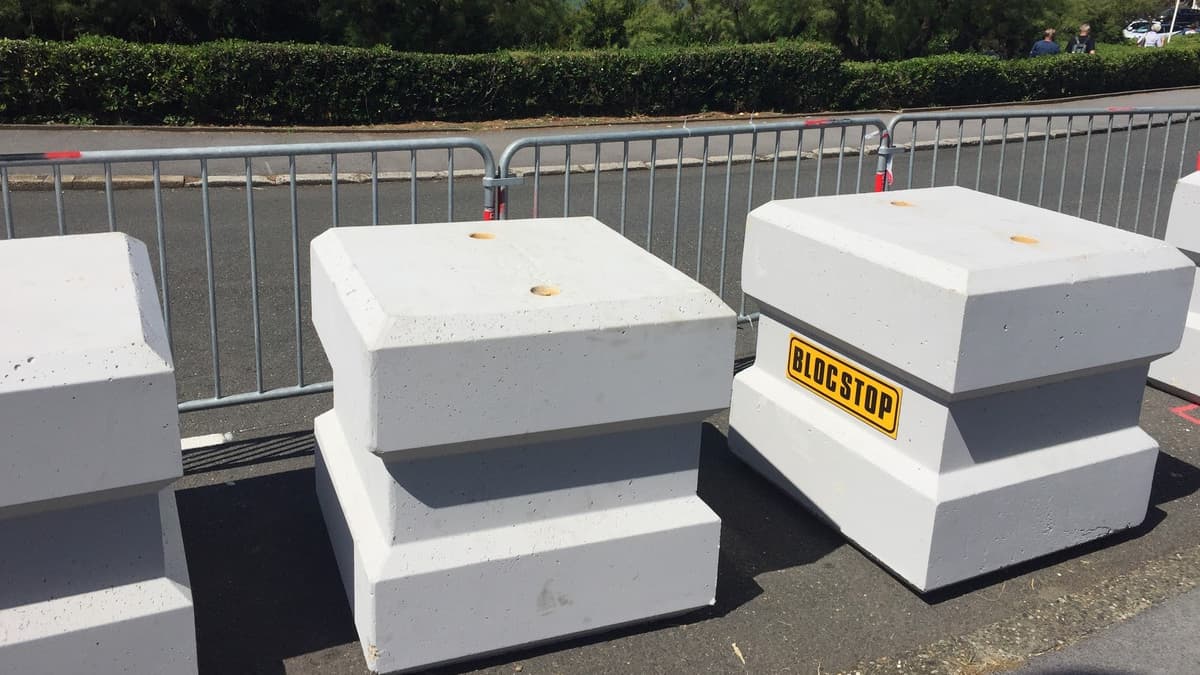 Pesée En Béton Pour Abri D Auto Bmr