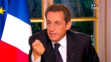 Nicolas Sarkozy a estimé jeudi soir que l'accord trouvé au petit matin à Bruxelles avait évité à la zone euro et au monde entier une "catastrophe". Lors de son intervention télévisée, le chef de l'Etat a affirmé qu'une explosion de l'euro aurait entraîné