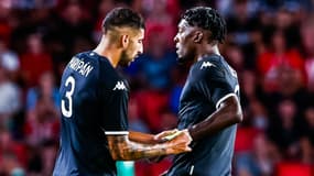 Guillermo Maripan et Axel Disasi lors du match entre le PSV Eindhoven et Monaco, le 9 août 2022.