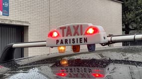 Les taxis parisiens doivent composer avec des taxis clandestins de mieux en mieux organisés.