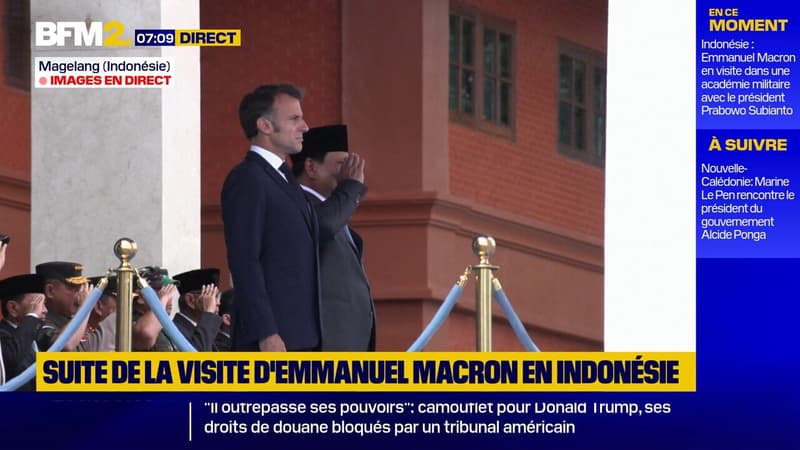 La Marseillaise retentit à Magelang, en Indonésie, lors de la visite d'Emmanuel Macron