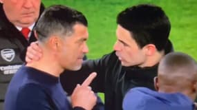 Echange tendu entre Sergio Conceiçao et Mikel Arteta après Arsenal-Porto (1-0, 4 t.a.b. 2, Ligue des champions), le 12 mars 2024
