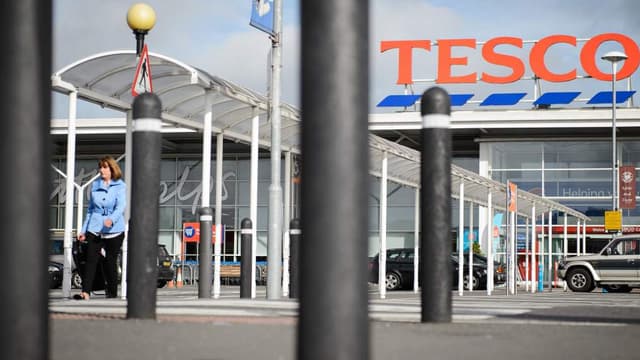 Tesco avait surestimé ses comptes d'un peu plus de 330 millions d'euros