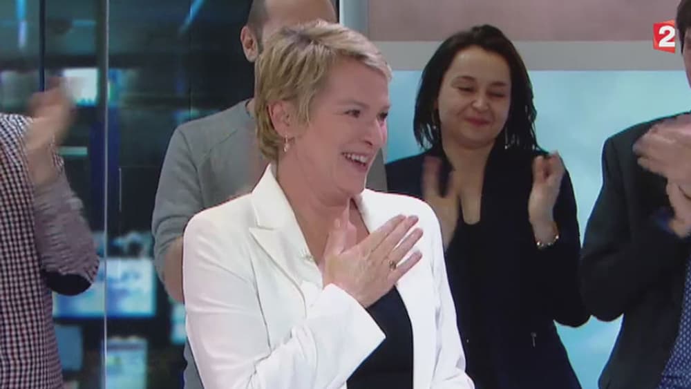 Elise Lucet, à la fin de son dernier JT sur France, le 29 avril 2016. 