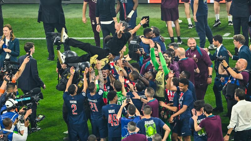 "C'est bien de voir que c'est toujours une question d'équipe": le PSG, ou le sacre du collectif après l'échec de la politique de stars