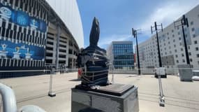 Le statue de Bernard Tapie sur le parvis du stade Vélodrome sera dévoilée, le 16 mai 2025 à 18h