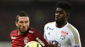 Umtiti au duel avec Amalfitano