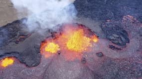 Le volcan Fagradalsfjall en Islande photographié ici en août 2022 lors d'une éruption