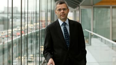 Michel Combes renoncera à son indemnité de départ et des "unités de performance", assure-t-il.