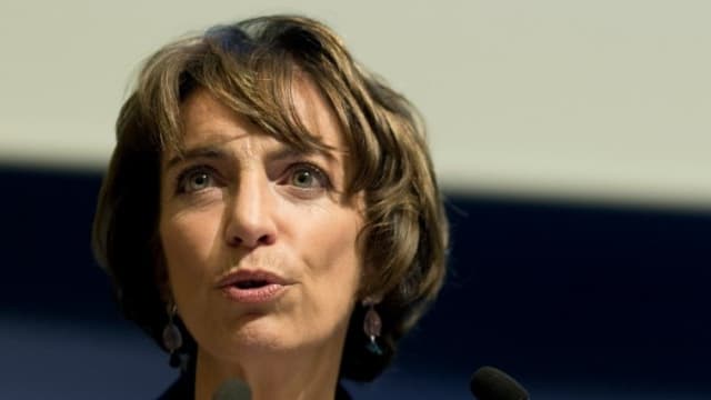 La ministre de la Santé, Marisol Touraine, souhaite que le président "accélère" son engagement dans la présidentielle.