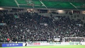 Les supporteurs de Saint-Etienne lors du match face à Guingamp (1-3, Ligue 2), le 5 décembre 2023
